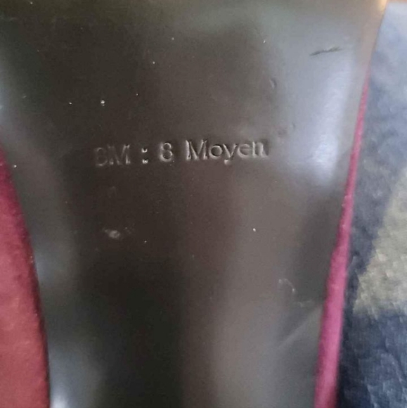 Guess Heels - Purple - Size 8 - Picture 3 of 5